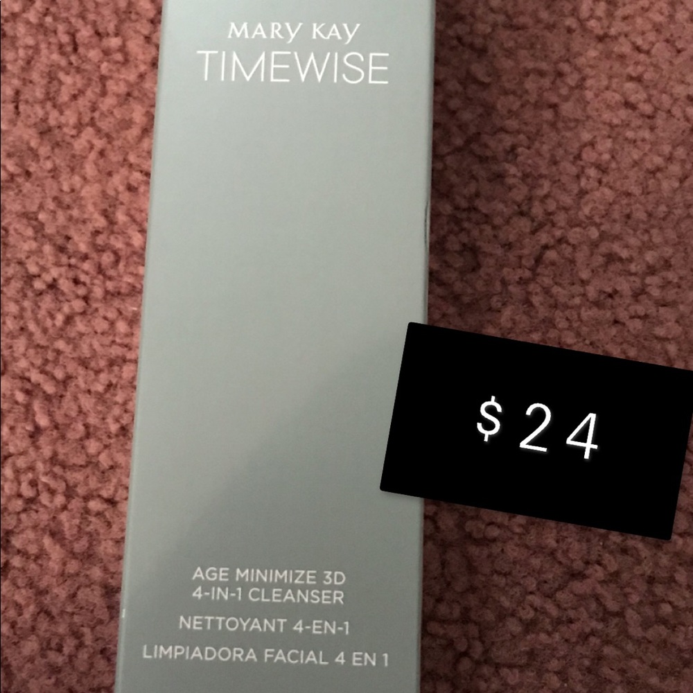 Mary Kay TimeWise 4-in-1 Cleanser